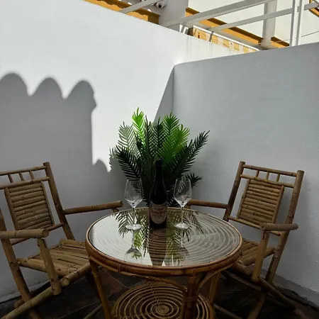 801 * Estepona